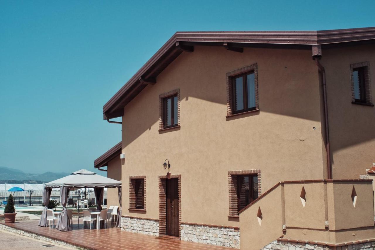 Agriturismo Albachiara Bisignano Buitenkant foto